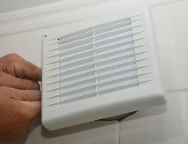 rengöra frånluftsventil